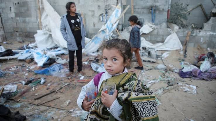 فلسطینیوں کی نسل کشی پر سینسرشپ کی مغربی تلوار