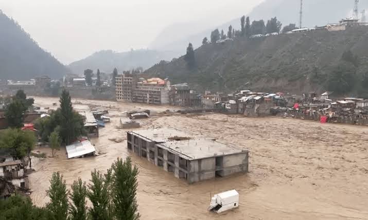 خیبر پختونخوا میں کلاؤڈ برسٹ سے تباہی 227 افراد جاں بحق