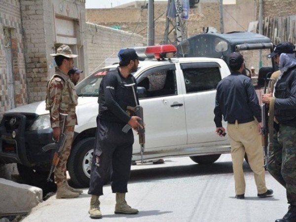 دہشت گردوں کے حملے میں 7 ایف سی اہلکار شہید، 13 زخمی