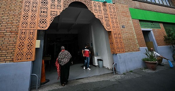 پیرس، مساجد کے باہر سے خنزیر کے سر ملنے پر مسلمانوں میں تشویش