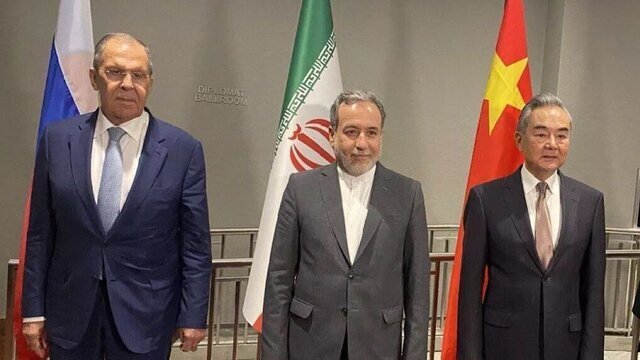 ایران پر پابندیوں کی بحالی سیاسی طور پر تباہ کن ہوگی، ایران/چین/روس