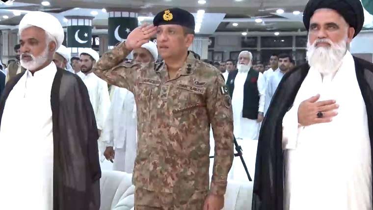 ڈی جی آئی ایس پی آر کی جامعہ عروۃ الوثقیٰ میں خصوصی نشست