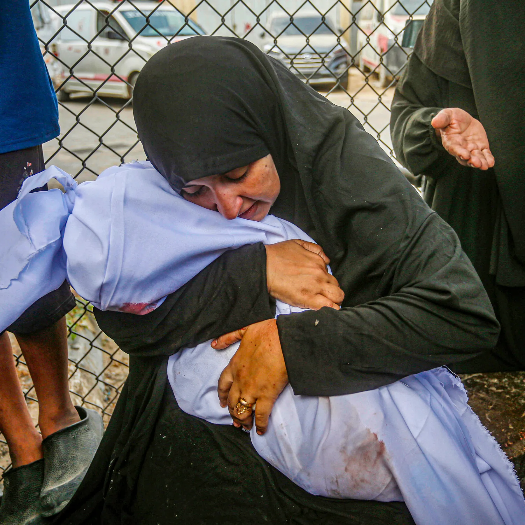 تازہ حملوں میں خواتین اور بچوں سمیت 37 فلسطینی شہید