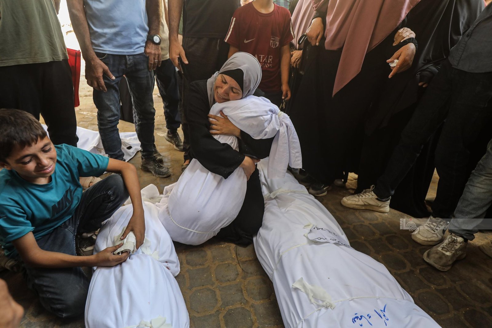امداد کے متلاشی 17 افراد سمیت مزید 53 فلسطینی شہید