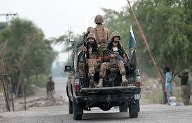 کیچ: آئی ای ڈی دھماکا، کیپٹن سمیت 5 جوان شہید، کلیئرنس آپریشن، 5 دہشتگرد ہلاک