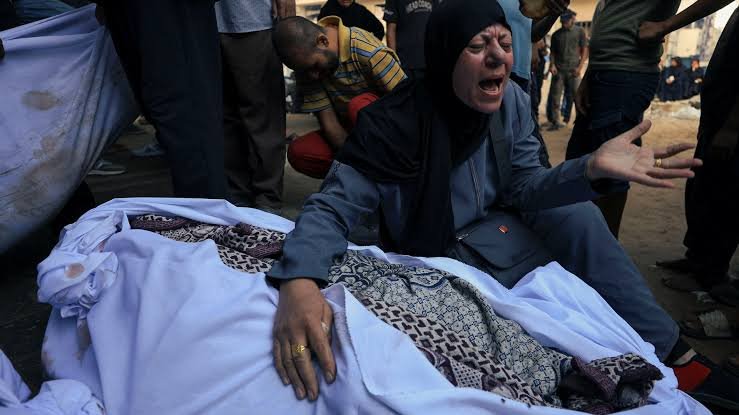 صیہونی فوج نے غزہ سٹی میں کئی بلند عمارتیں ملیا میٹ کردیں، 67 فلسطینی شہید