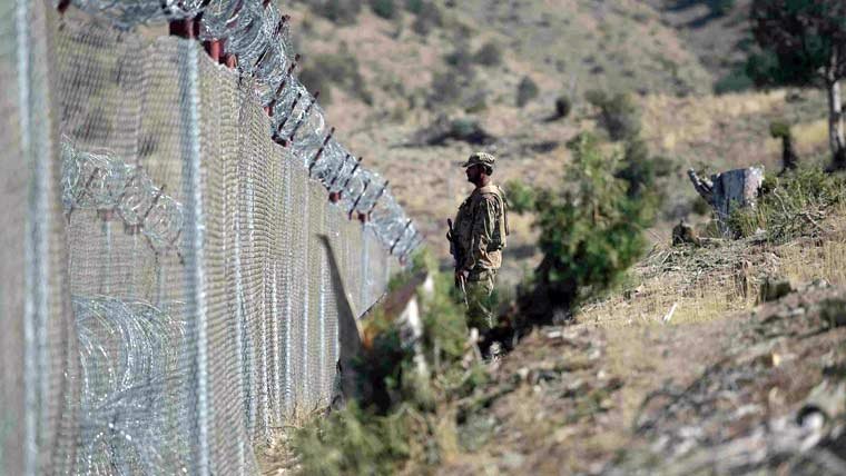 افغان عبوری حکومت کی درخواست پر پاکستان نے جنگ بندی میں توسیع کر دی