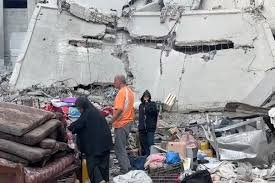 دوسرے دن بھی حملے، شہدا کی تعداد 120 ہوگئی، 52 بچے شامل