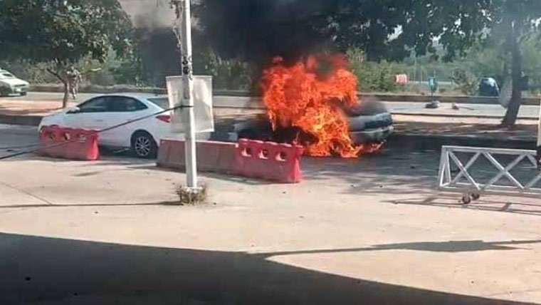 اسلام آباد کچہری کے باہر فتنہ الخوارج کا خودکش دھماکا، 12 افراد شہید، 27 زخمی