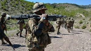 خیبرپختونخوا کے ضلع کرم میں سیکیورٹی فورسز کی دو بڑی کارروائیاں، 23 خوارج ہلاک