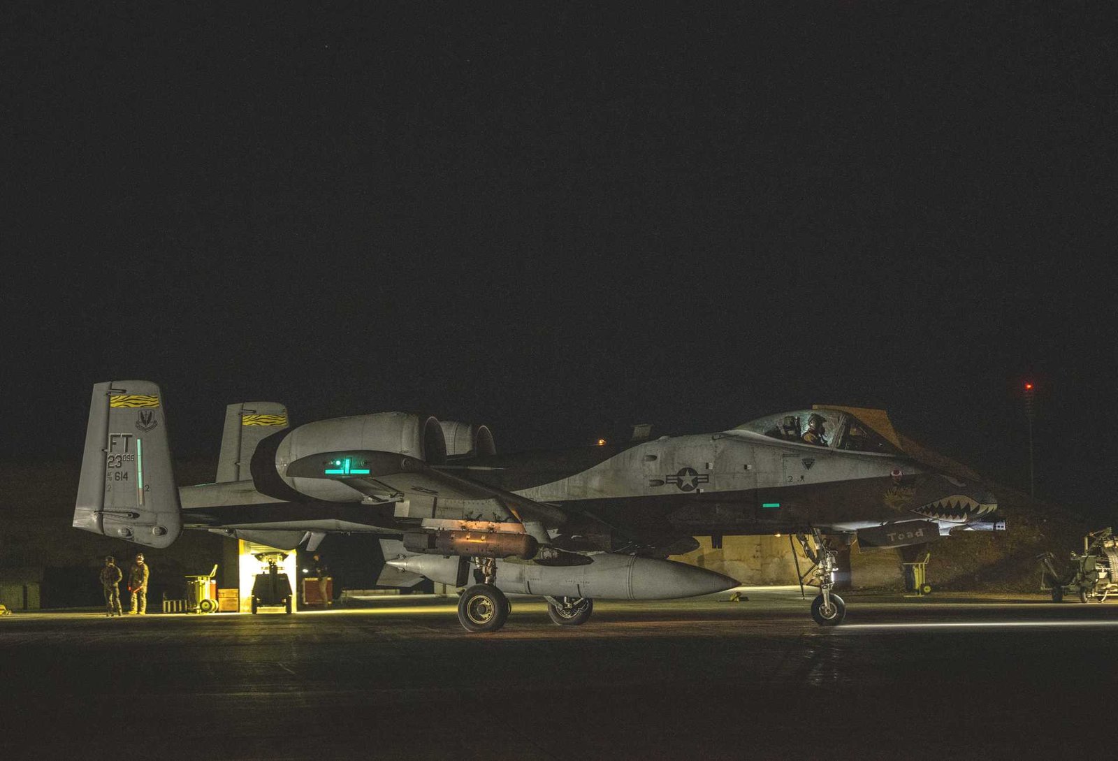 امریکی فوج کے شام میں داعش کے ٹھکانوں پر فضائی حملے