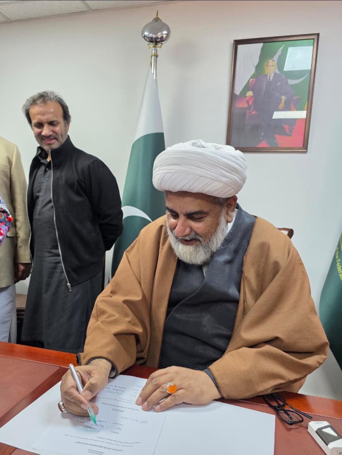 ایم ڈبلیو ایم کے سربراہ سینیٹر علامہ ناصر عباس سینیٹ میں لیڈر آف اپوزیشن مقرر