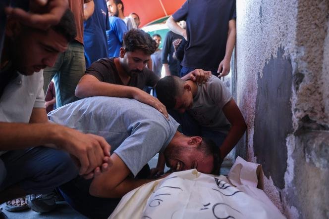 صیہونی فوج کے غزہ پر حملے، مزید 10 فلسطینی شہید