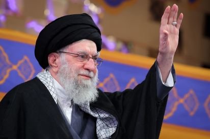 جنگ میں دشمن کی سیز فائر کی درخواست ایران کی طاقت کا اعتراف ہے، آیت اللہ خامنہ ای