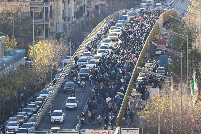 ایران، احتجاجی تحریک کا انجام کیا ہوگا؟
