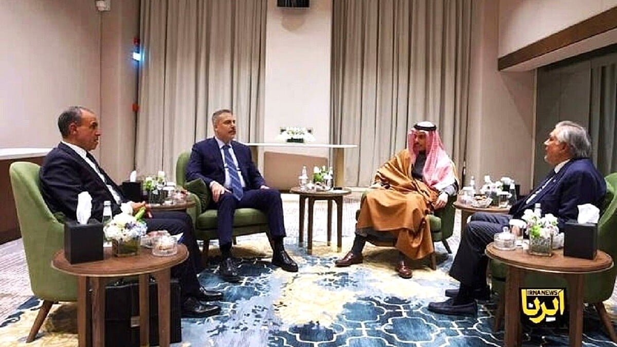 ایران امریکا مذاکرات، 4 مسلم ممالک کا اجلاس پاکستان میں متوقع