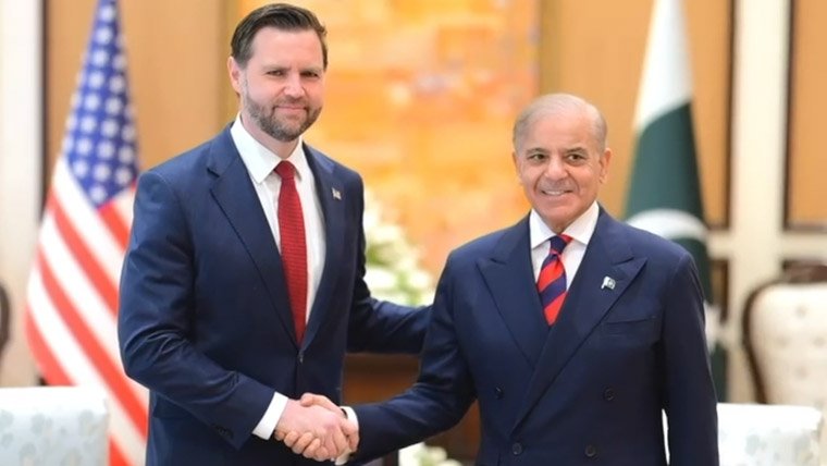 وزیراعظم شہباز شریف سے جے ڈی وینس کی ملاقات، تعمیری مذاکرات کے عزم کا خیرمقدم