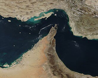 امریکا اور ایران کے درمیان آبنائے ہرمز میں شدید جھڑپیں