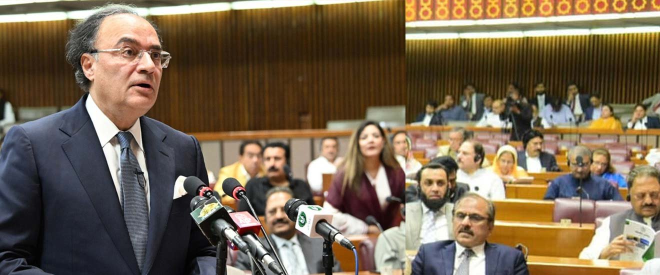 وزیرِ خزانہ نے مالی سال 27-2026 کیلئے 18 ہزار 771 ارب روپے کا بجٹ پیش کر دیا
