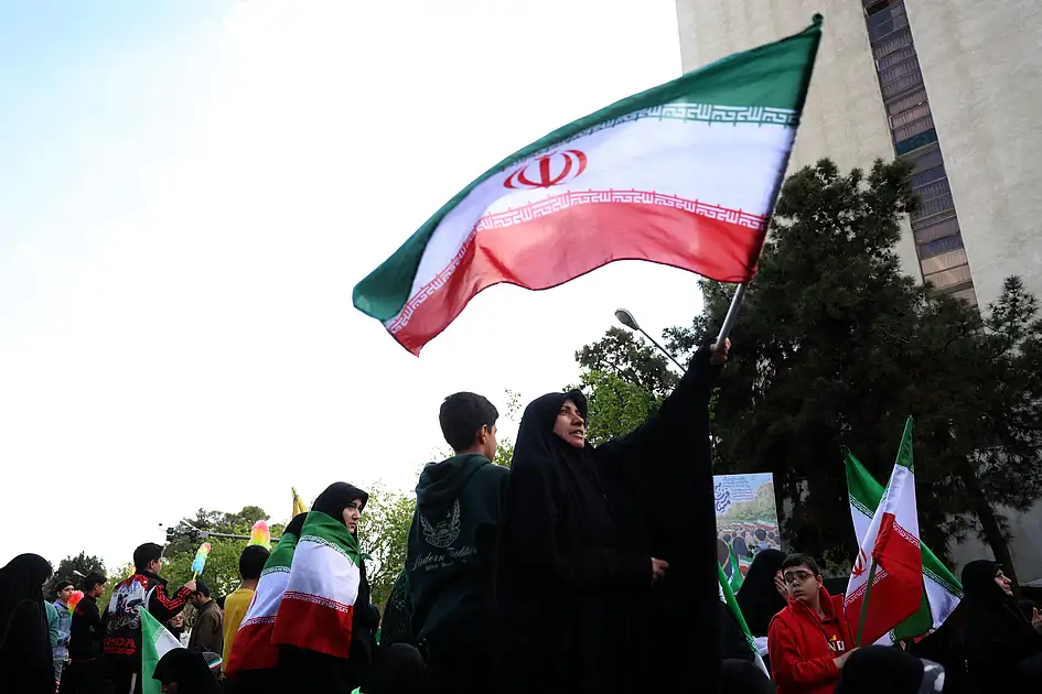 ایران سے آج معاہدے پر دستخط ہو جائیں گے، امریکی صدر، ایران کی تردید