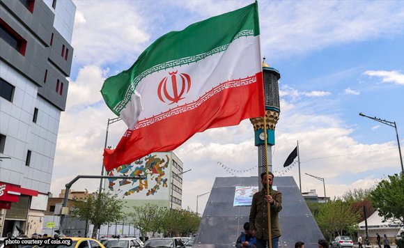 امریکا ایران کی 300 ارب ڈالر کی اقتصادی معاونت کرے گا