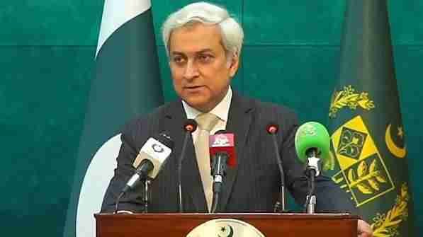 بھارتی وزیر دفاع کا بیان مسترد، کسی بھی مہم جوئی کیلئے تیار ہیں: دفتر خارجہ