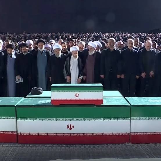رہبرِ شہید سید علی حسینی خامنہ ای کے جنازے سے مقاومت کا کیا پیغام ملتا ہے؟