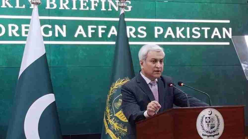 پابندیاں مسترد، پاکستان کا ایران سے تجارت جاری رکھنے کا اعلان