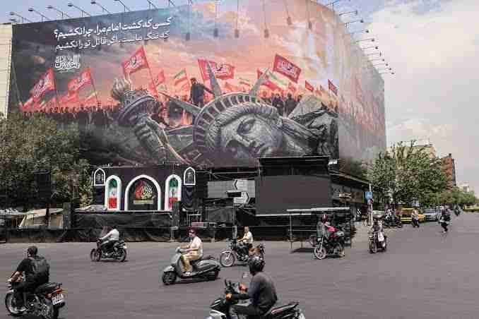 ایران کیخلاف امریکا کے روایتی حربے ناکام، غیر روایتی طریقوں کی تجاویز طلب