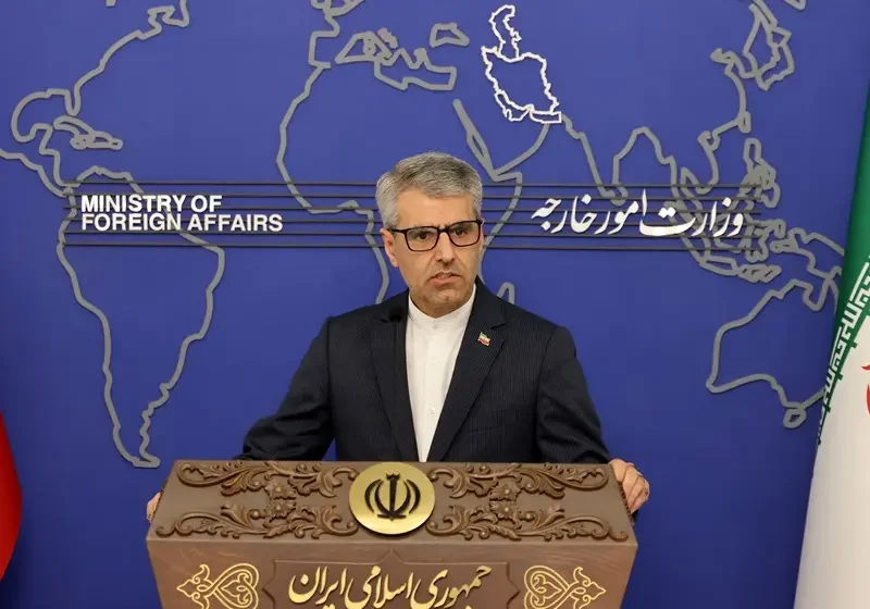 اپنی سرزمین امریکا کو ایران کے خلاف استعمال نہ کرنے دیں، ہمسائیہ ممالک کو انتباہ