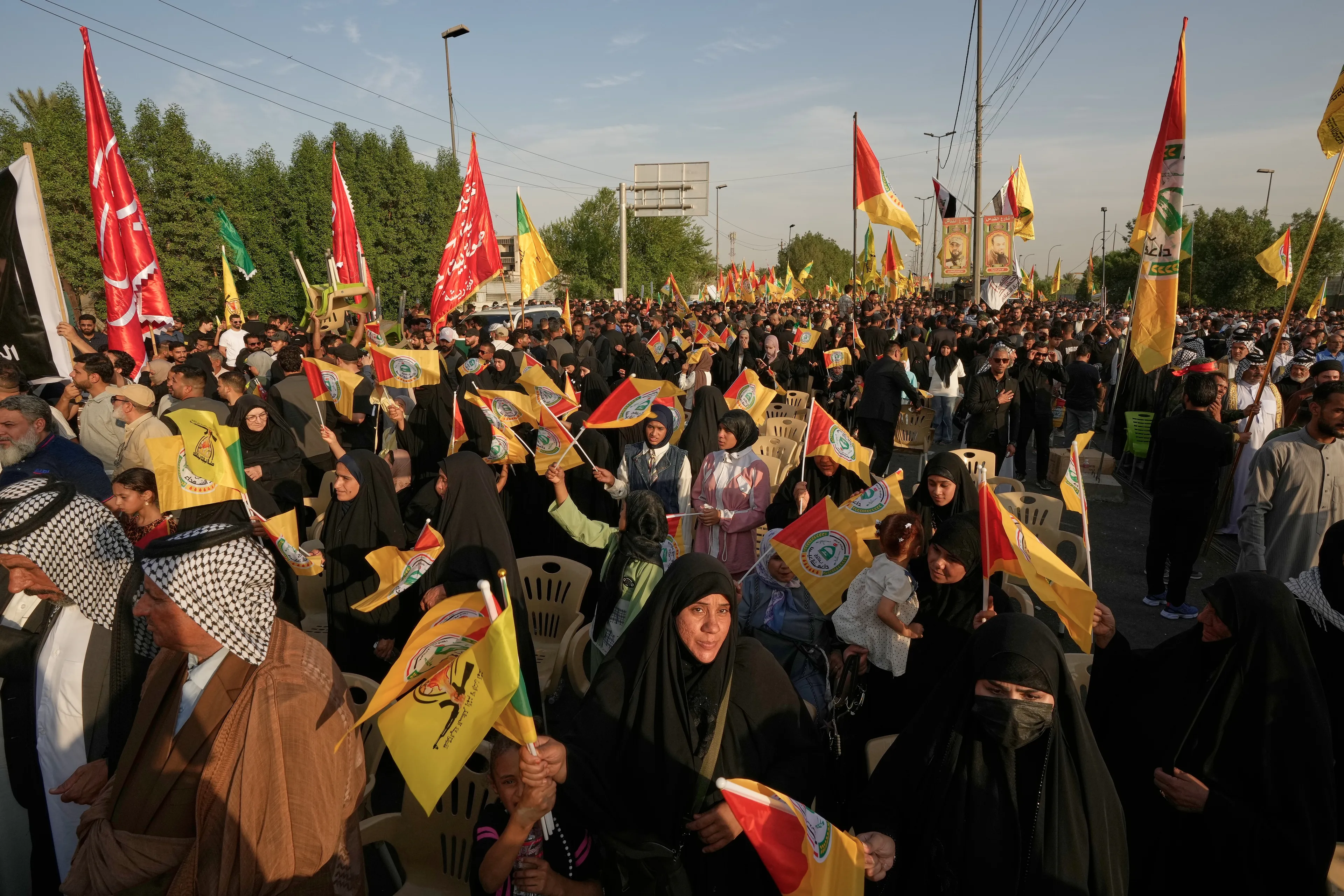 عراق سے امریکی فوج کے انخلا پر جشن