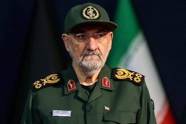 امریکا فوجی جنگ کی طرح اقتصادی جنگ میں بھی ناکام ہوگا، محسن رضائی